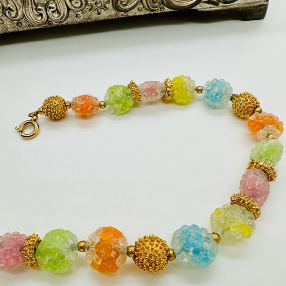 🔥 Vintage BOOK PIECE NAPIER Gum Drop Glass Necklace - Picture 15 of 17